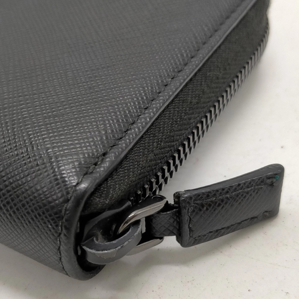 Prada Long Wallet Black Leather With Gray and White bi color inside authentic - Picture 10 of 11